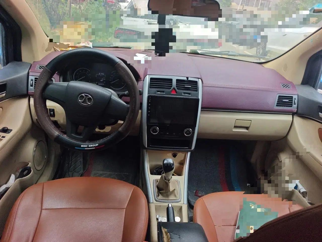 BAIC Senova D20 2015 Hatchback 1.3L Manual Leisure Edition — миниатюра 9
