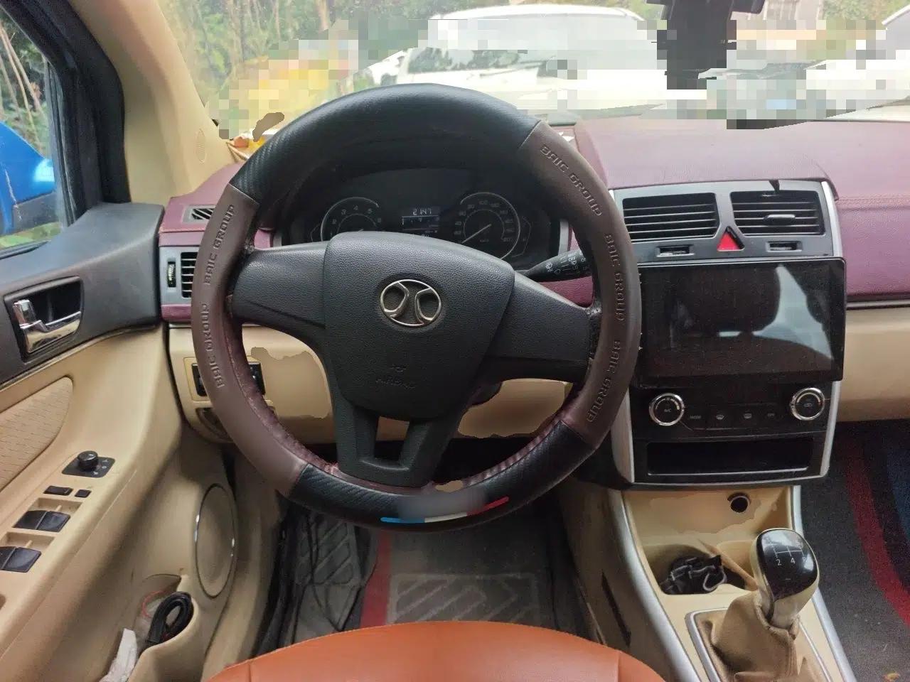 BAIC Senova D20 2015 Hatchback 1.3L Manual Leisure Edition — миниатюра 10