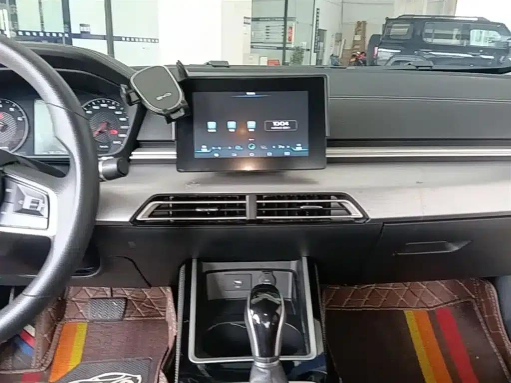 Qin 2019 1.5L Automatic Deluxe Edition — миниатюра 13