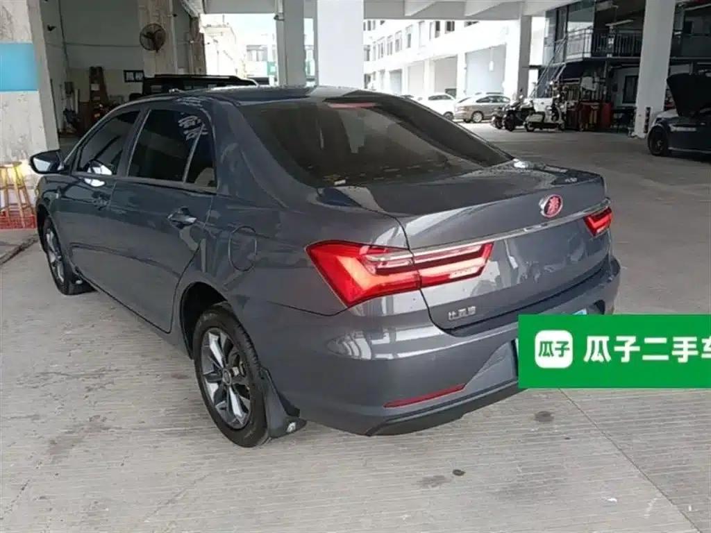 Qin 2019 1.5L Automatic Deluxe Edition — миниатюра 5