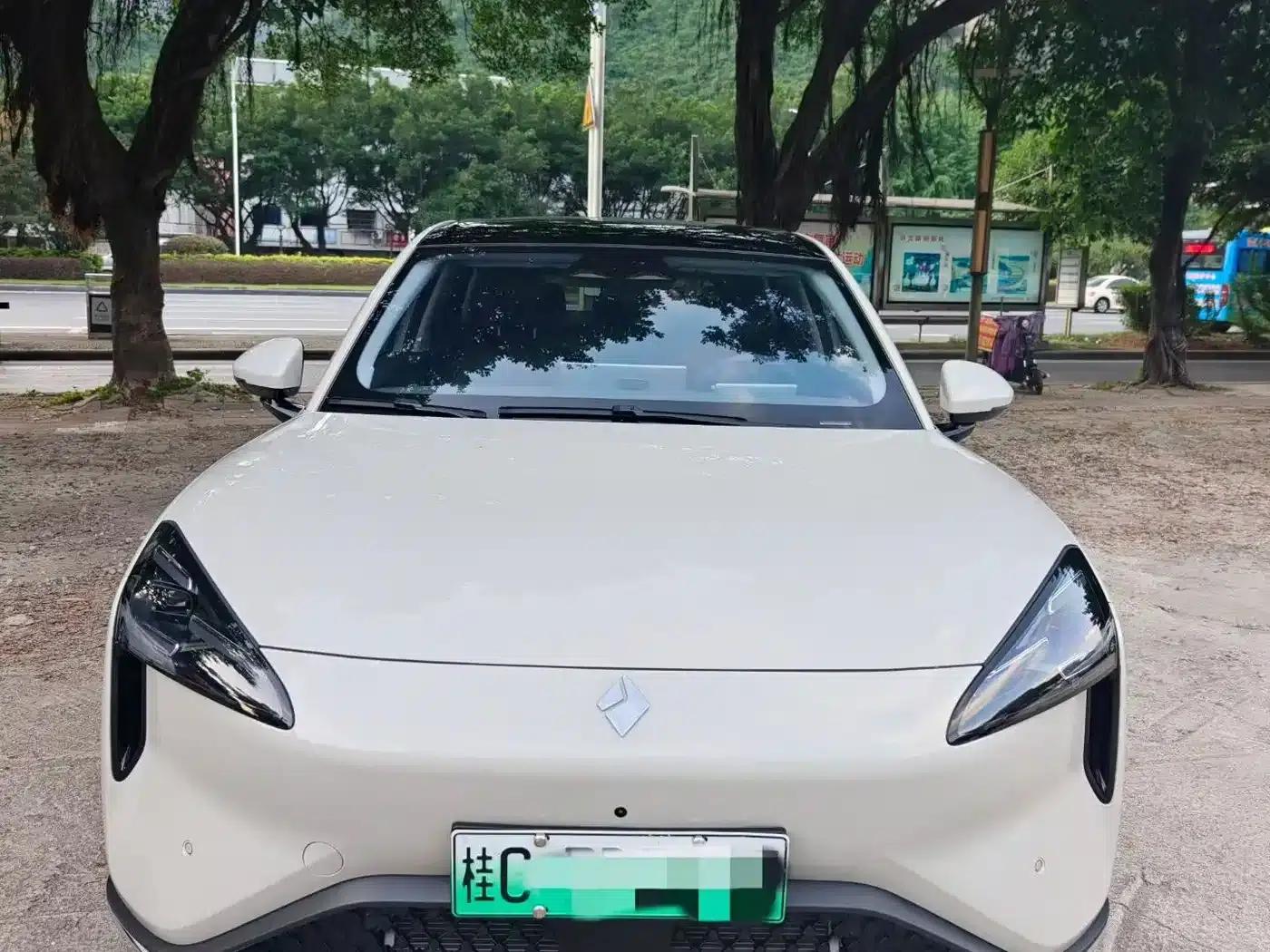 Baojun Yunhai 2026 500km Pure Electric Version — миниатюра 2