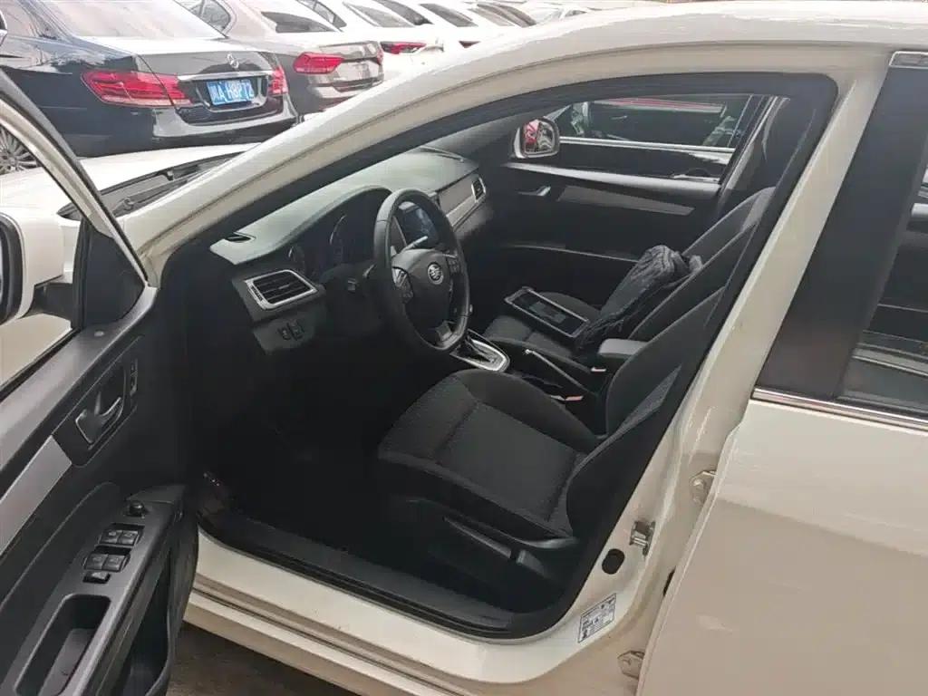 Besturn B30 2016 1.6L Automatic Luxury Edition — миниатюра 15