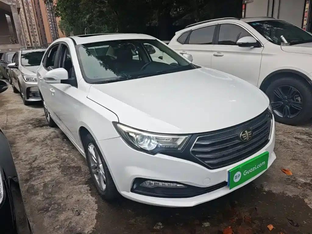 Besturn B30 2016 1.6L Automatic Luxury Edition — миниатюра 4