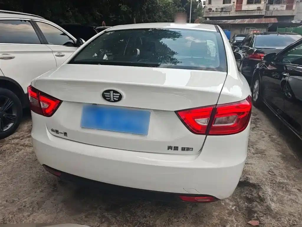 Besturn B30 2016 1.6L Automatic Luxury Edition — миниатюра 6