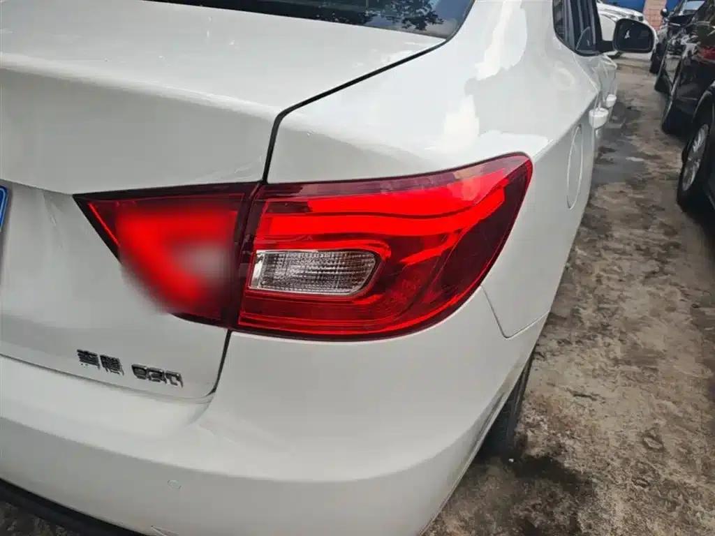 Besturn B30 2016 1.6L Automatic Luxury Edition — миниатюра 8