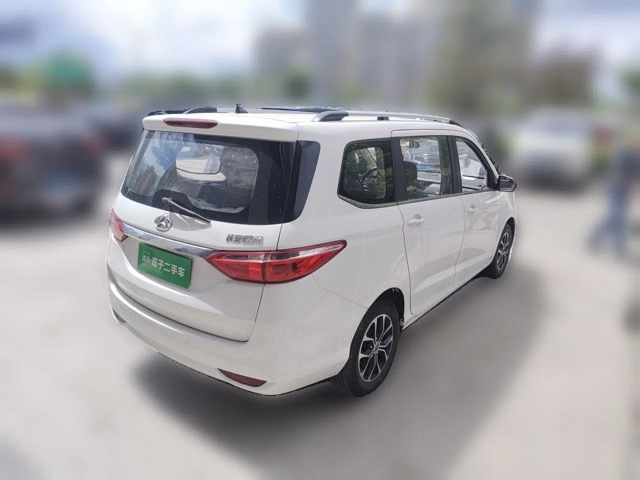 CHANGAN KAICHENG Oushang A600 2017 1.5L Manual Luxury Model — миниатюра 6