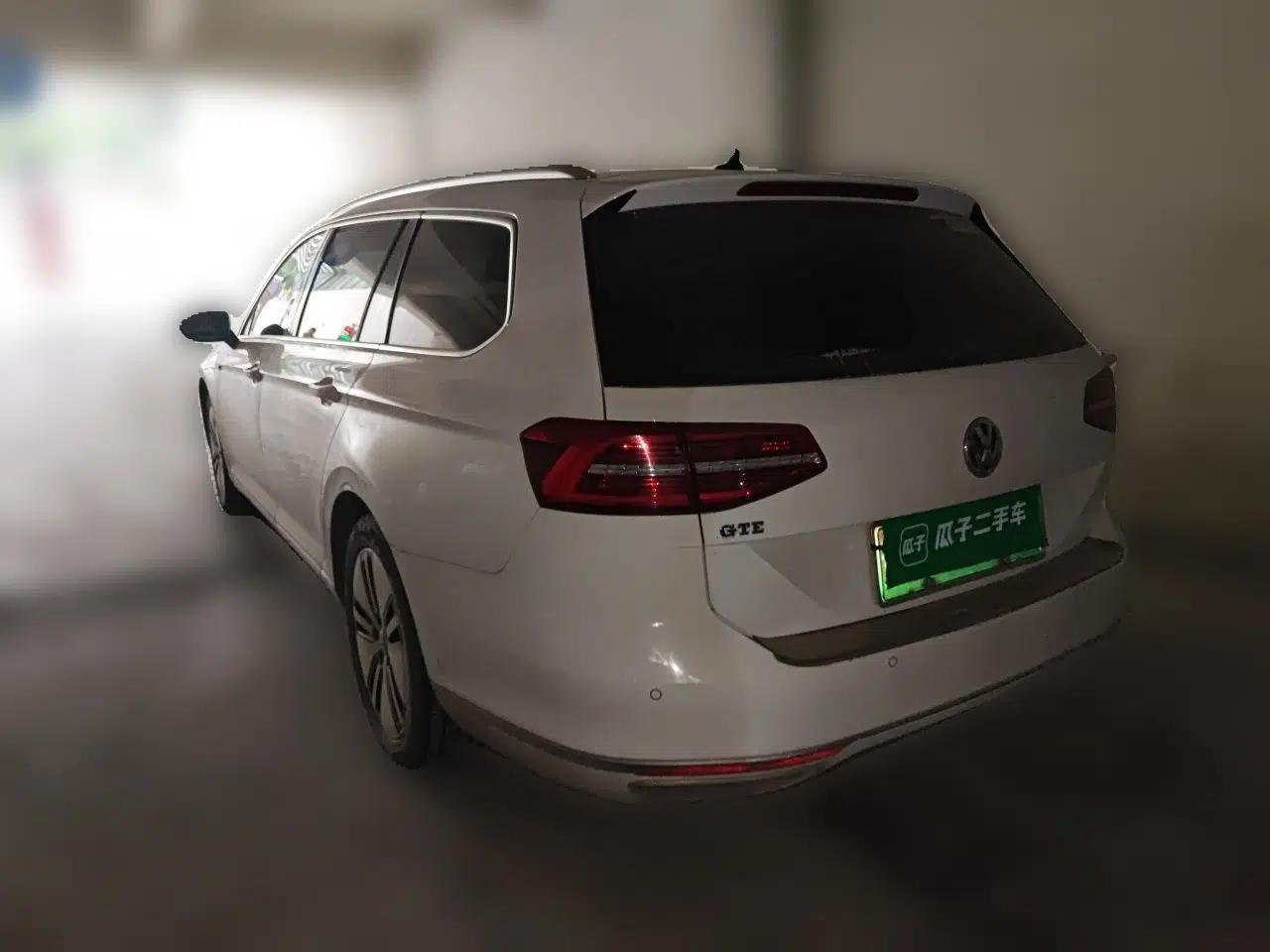 Volkswagen Variant New Energy 2019 GTE model — миниатюра 4
