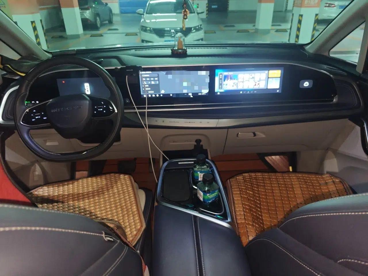 SAIC MAXUS G90 2022 2.0T Starry Seven-Seater — миниатюра 9