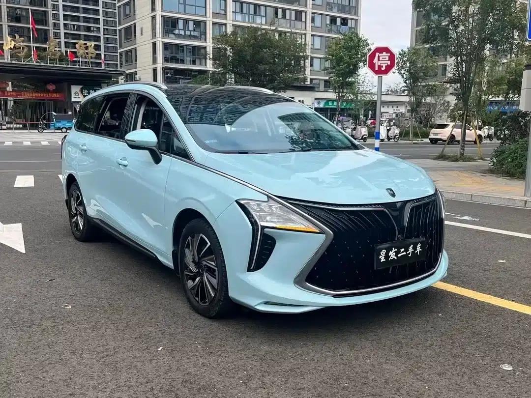 Fengxing Yacht 2022 1.5T DCT Wave Chaser Edition — миниатюра 3