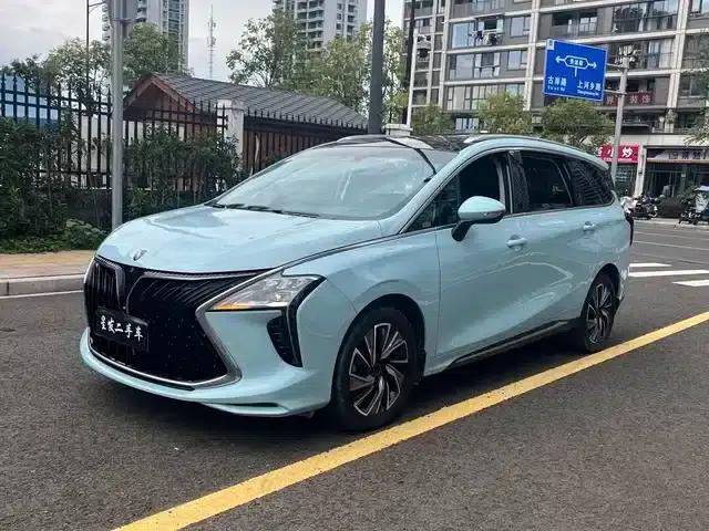 Fengxing Yacht 2022 1.5T DCT Wave Chaser Edition