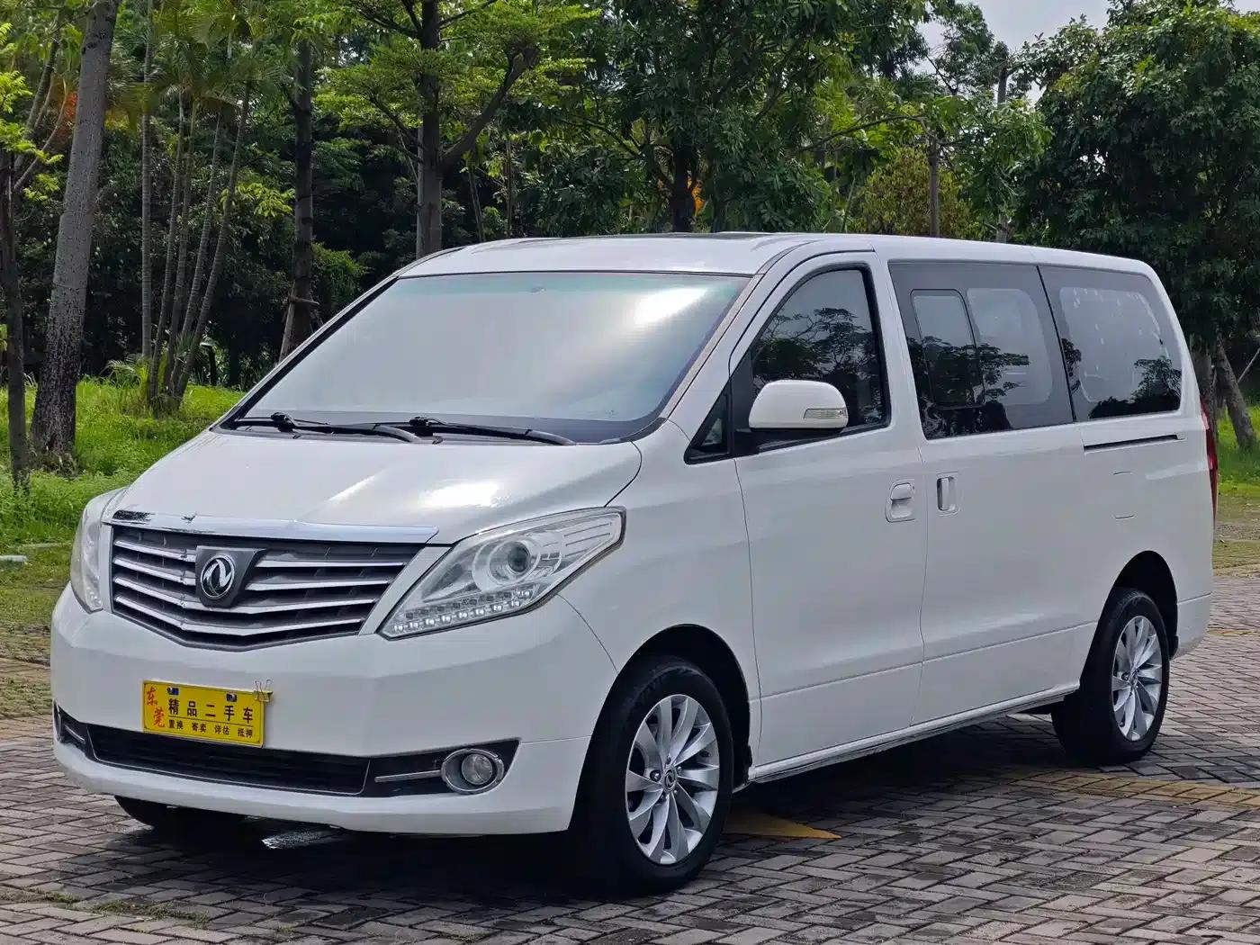 Fengxing CM7 2018 2.0T Automatic Premium Edition — миниатюра 1
