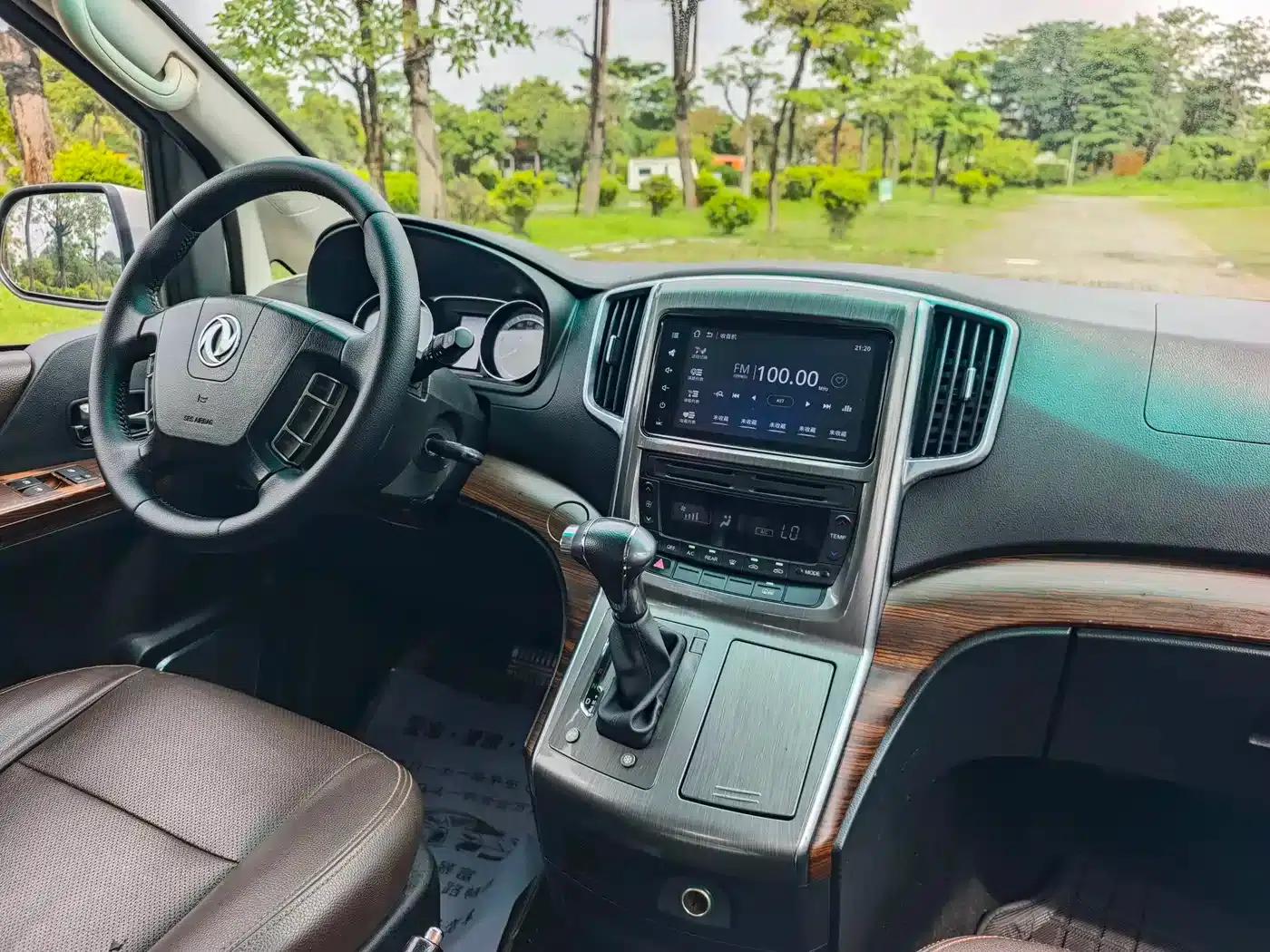 Fengxing CM7 2018 2.0T Automatic Premium Edition — миниатюра 17