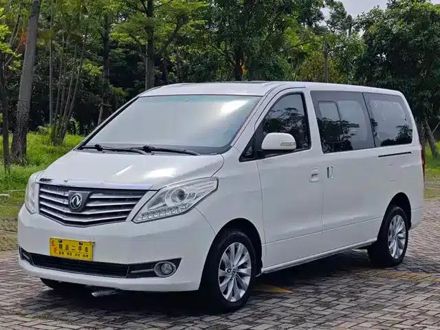 Fengxing CM7 2018 2.0T Automatic Premium Edition