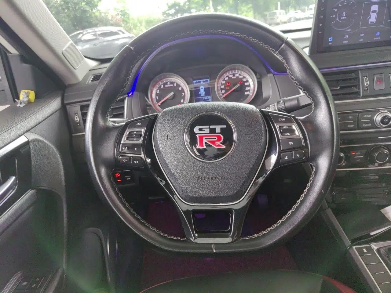 FORTHING Joyear S50 2019 1.6L Manual Luxury Model — миниатюра 7