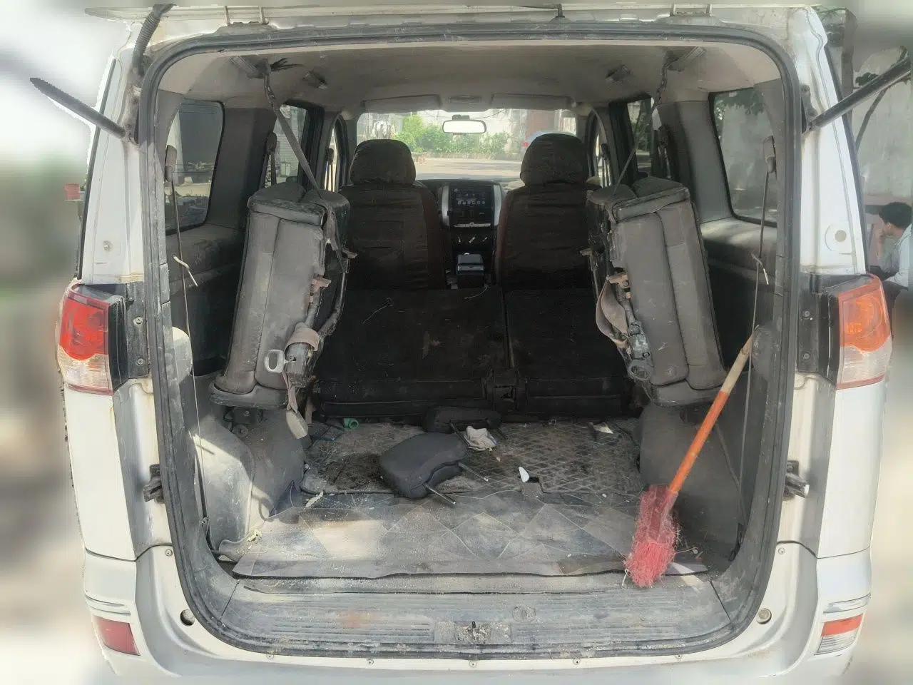 Dongfeng Shuaike 2014 1.6L Manual Comfort 7-Seater China IV Standard — миниатюра 19