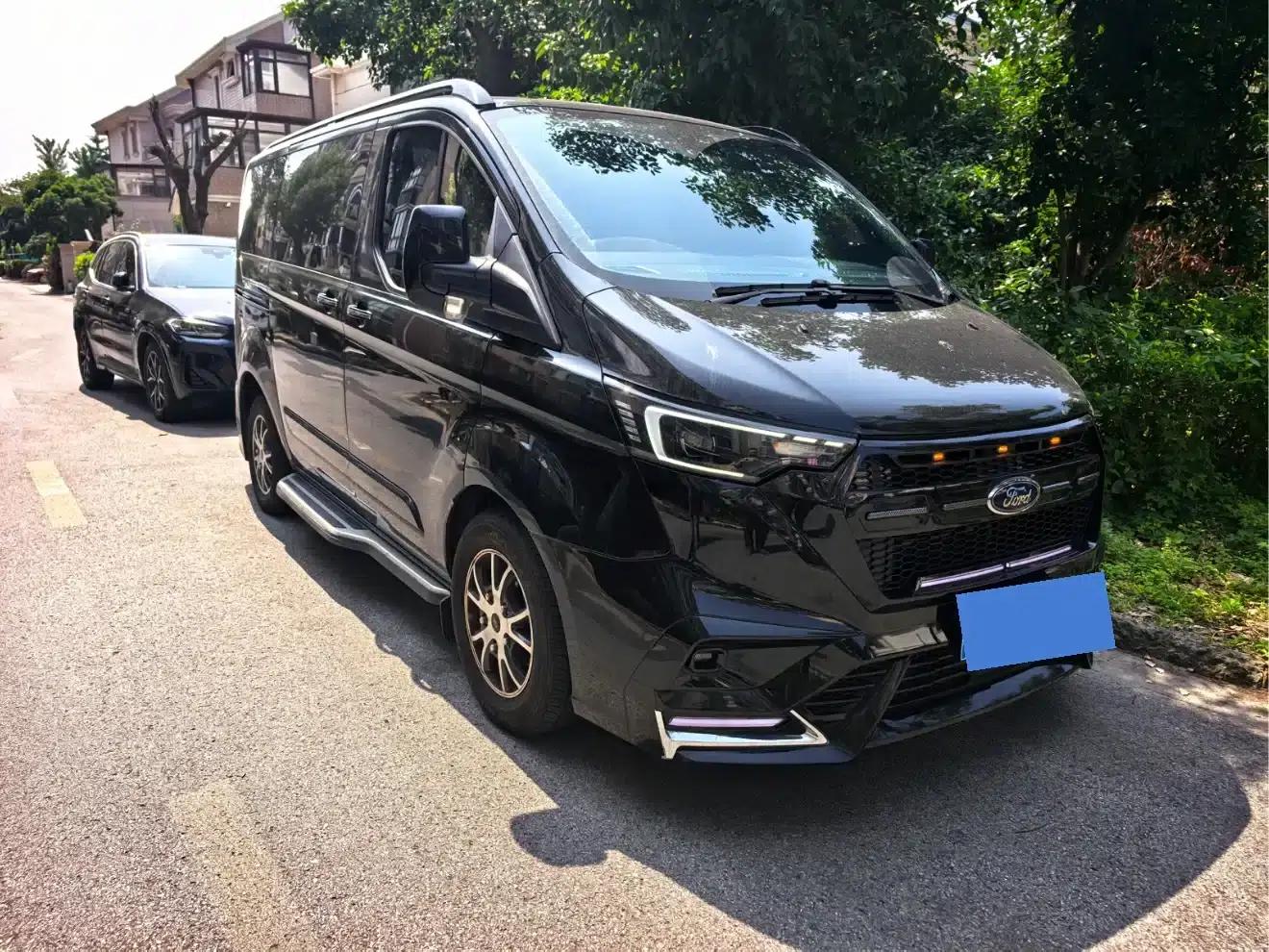 Tourneo 2024 2.0T Automatic Premium Plus Edition — миниатюра 18