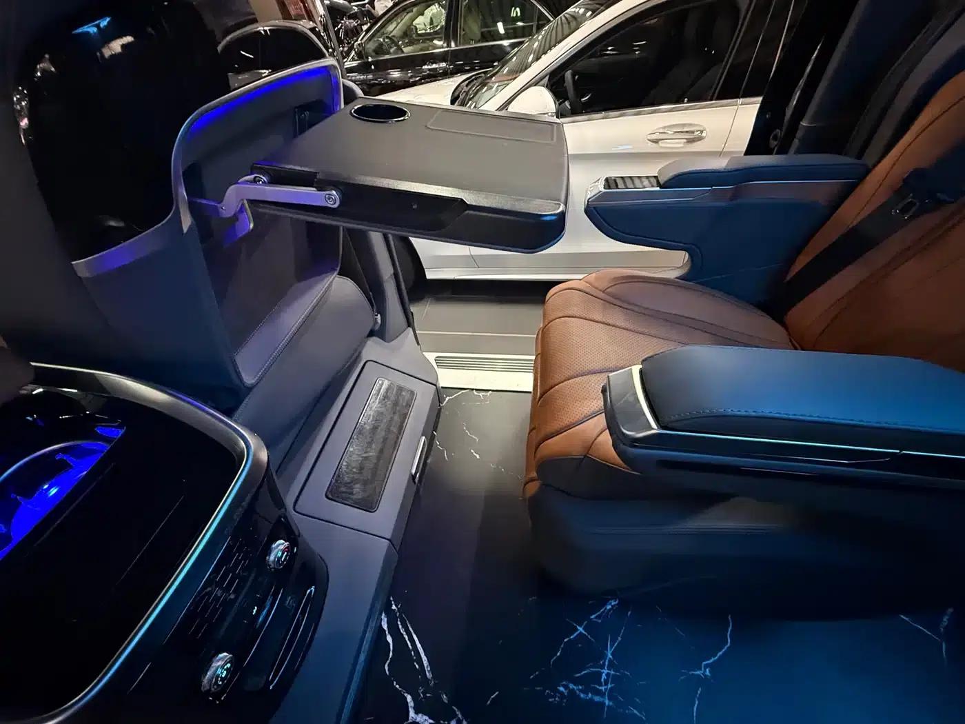 Tourneo 2024 2.0T Automatic Premium Plus Edition — миниатюра 9