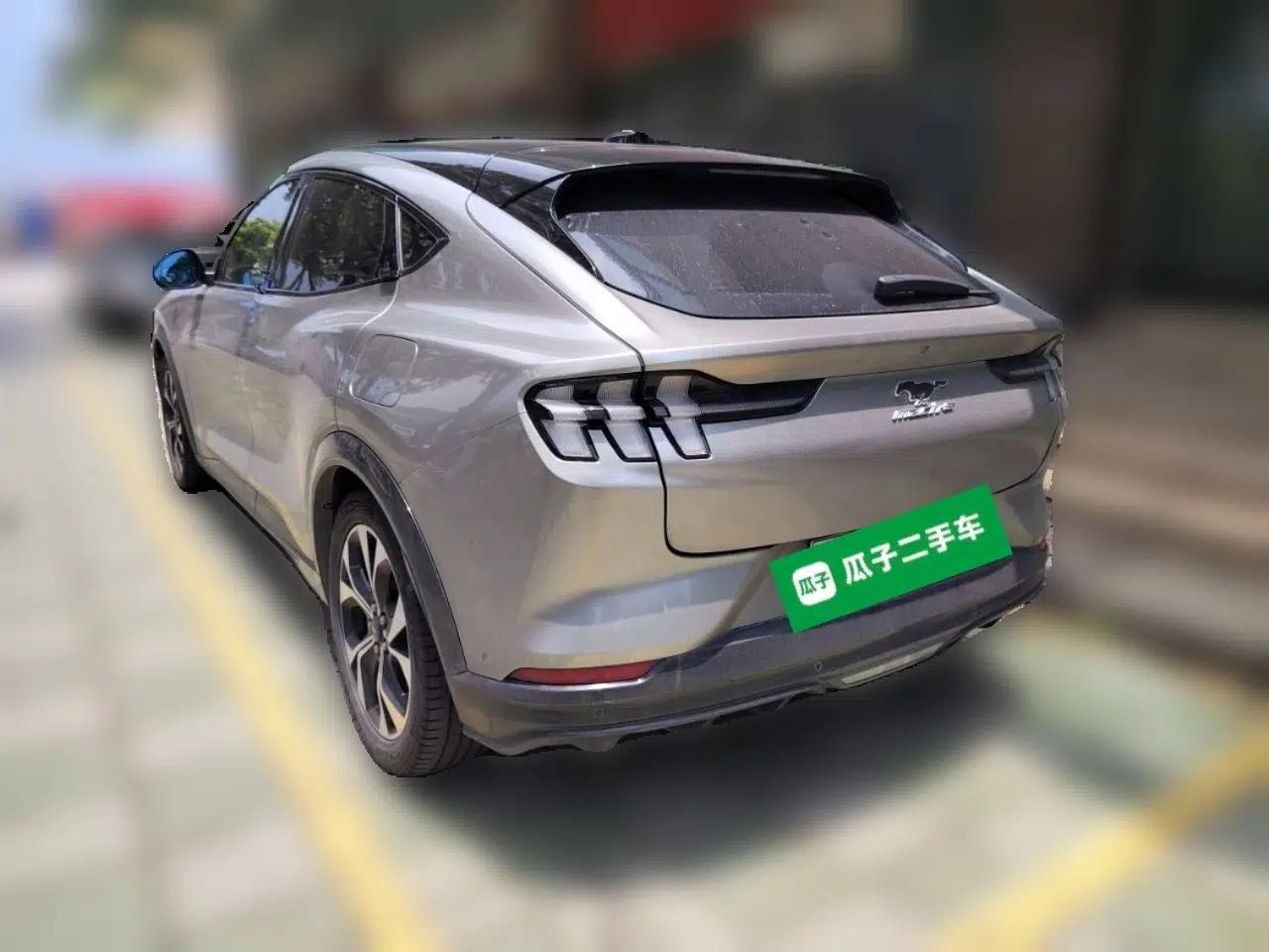 Ford Mustang Mach-E 2021 AION Y Plus Rear-Drive Luxury Edition (Long Range) — миниатюра 4