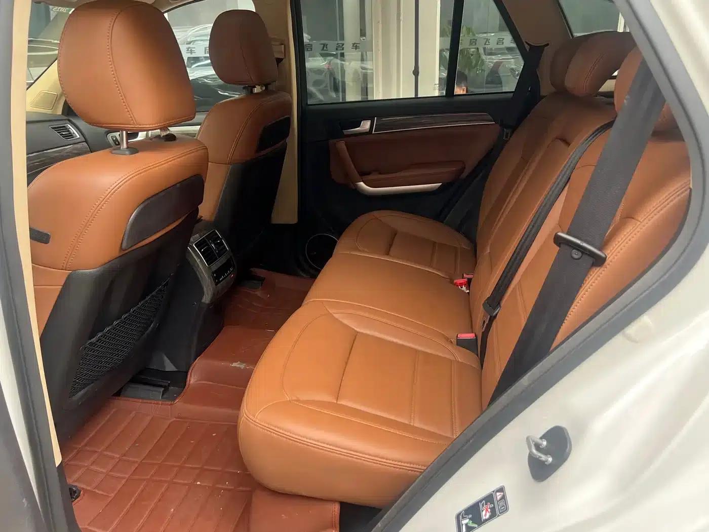 Haval H8 2015 2.0T 2WD Elite — миниатюра 6