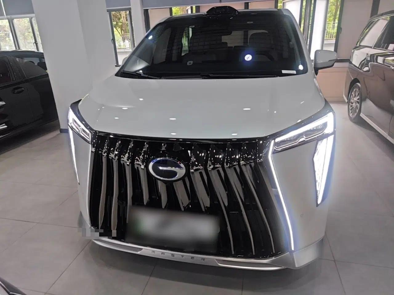 GAC Trumpchi Xiangwang M8 2026 Model Zongshi LiDAR Edition — миниатюра 2