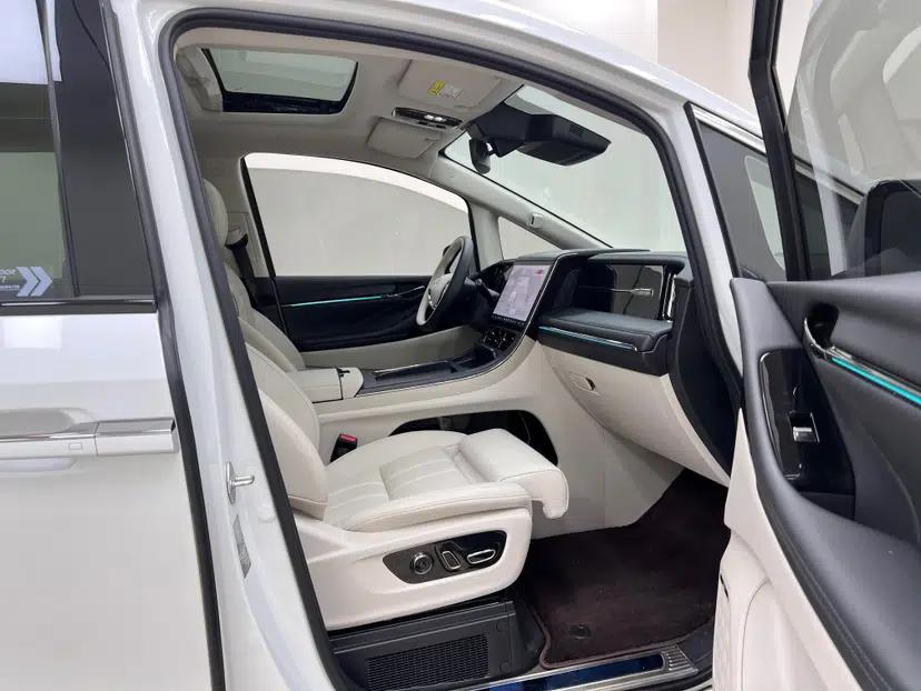 GAC Trumpchi Xiangwang M8 2026 Model Zongshi LiDAR Edition — миниатюра 26