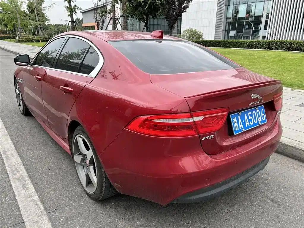 Jaguar XE 2017 2.0T 200PS R-Sport — миниатюра 4