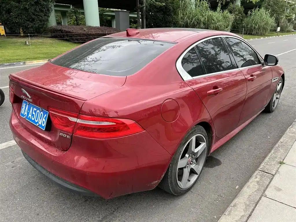 Jaguar XE 2017 2.0T 200PS R-Sport — миниатюра 5