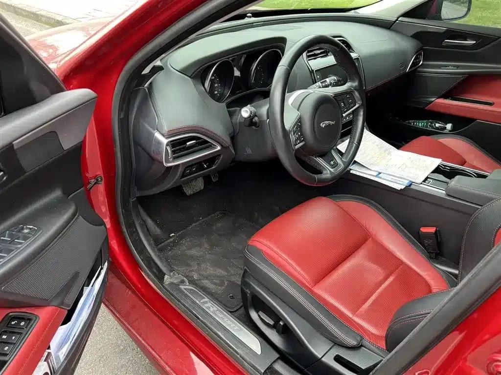 Jaguar XE 2017 2.0T 200PS R-Sport — миниатюра 7