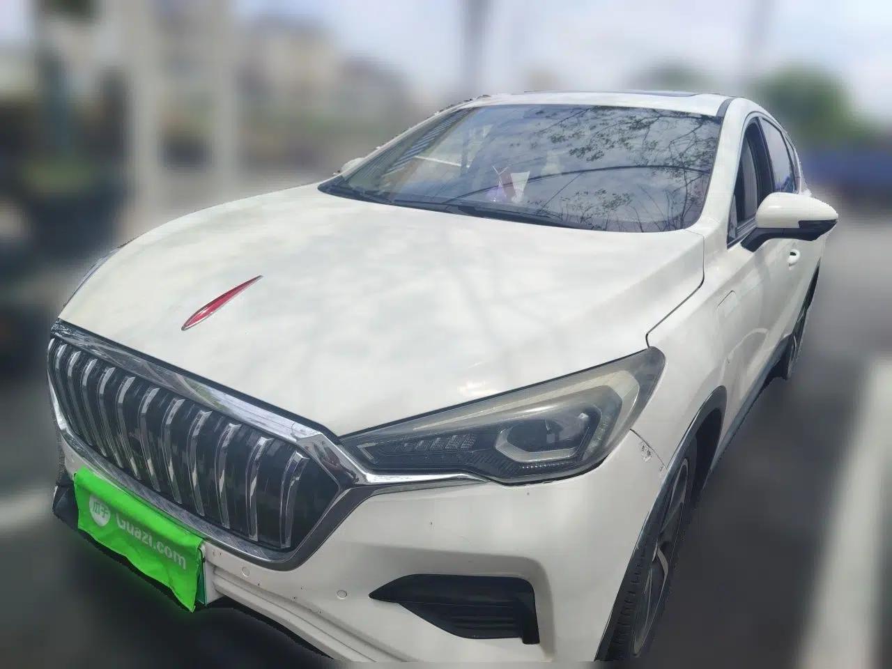 Hongqi E-HS3 2019 Zhilian Qiyue Two-Wheel Drive Version — миниатюра 1