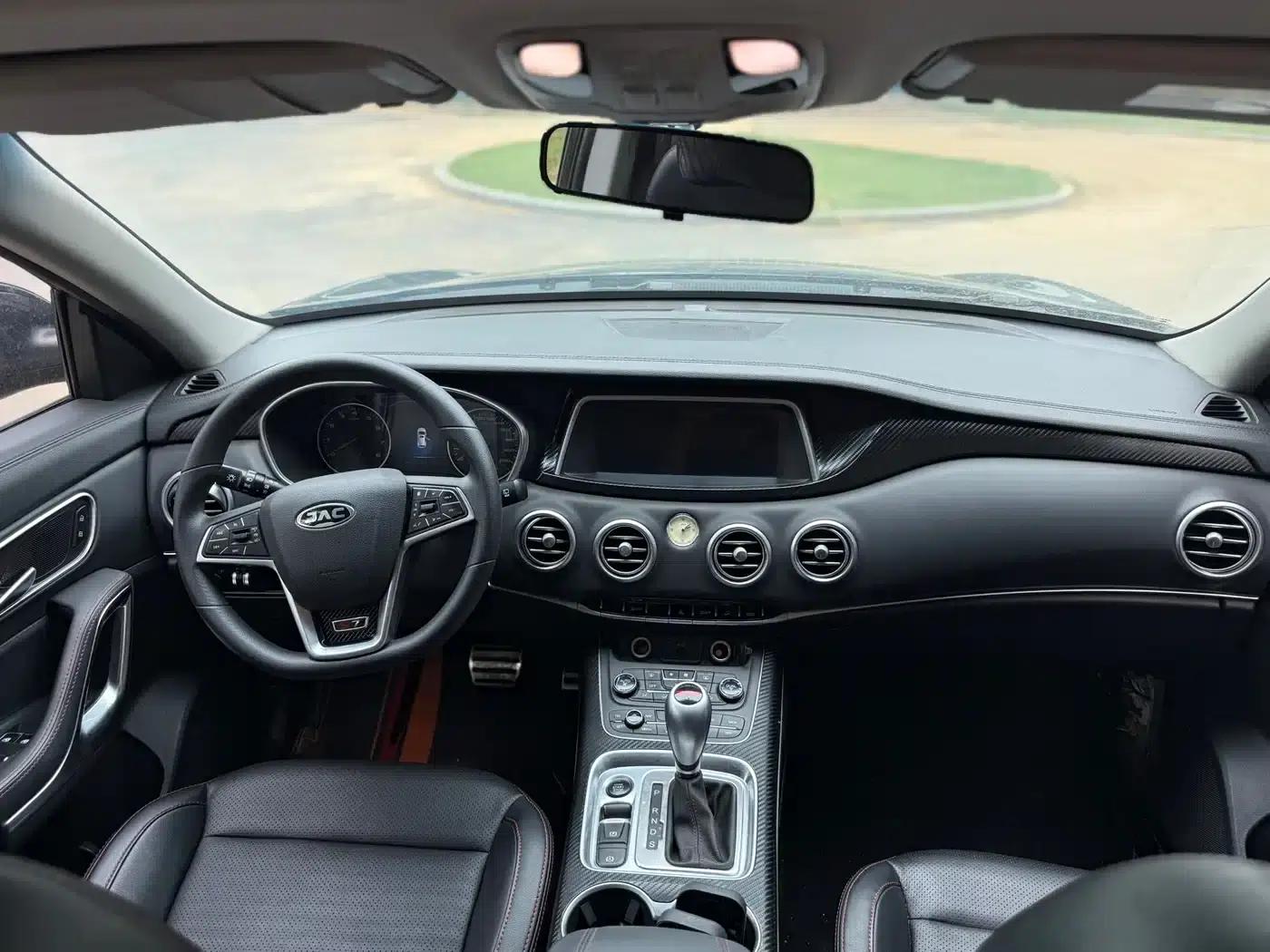 Refine S7 2017 1.5T Automatic Comfort Model — миниатюра 4