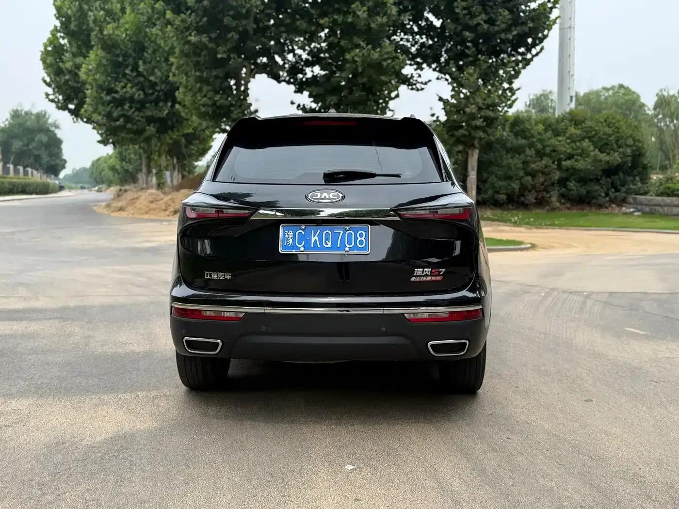Refine S7 2017 1.5T Automatic Comfort Model — миниатюра 8