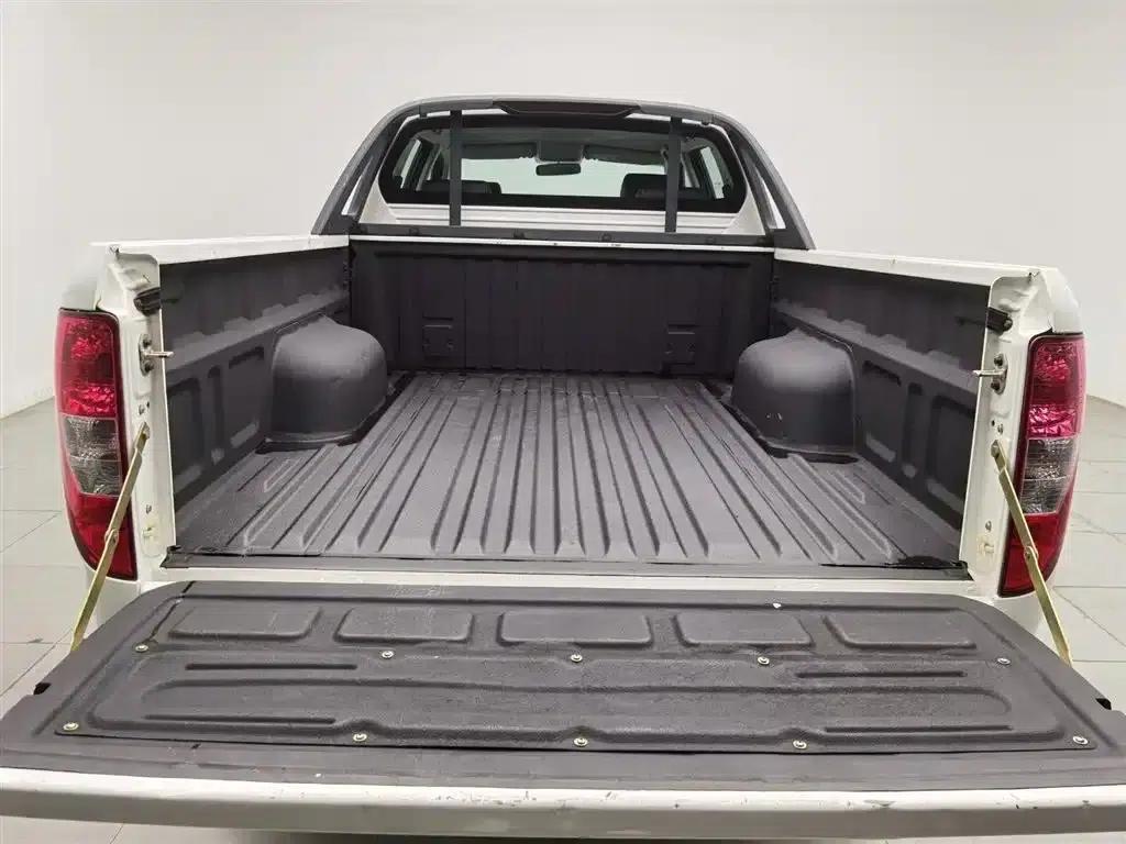 Yuhu 7 2019 2.0T Diesel Manual 2WD Comfort Edition (National VI Emission Standard) Long Wheelbase JX4D20A6L — миниатюра 16