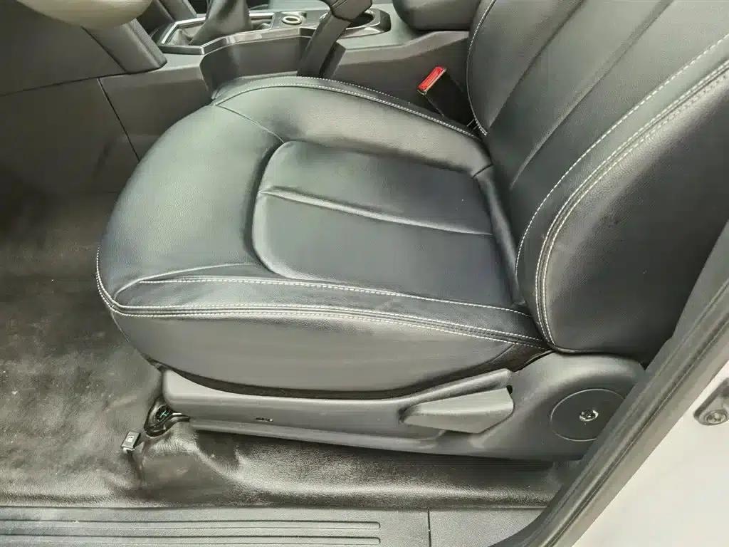 Yuhu 7 2019 2.0T Diesel Manual 2WD Comfort Edition (National VI Emission Standard) Long Wheelbase JX4D20A6L — миниатюра 20