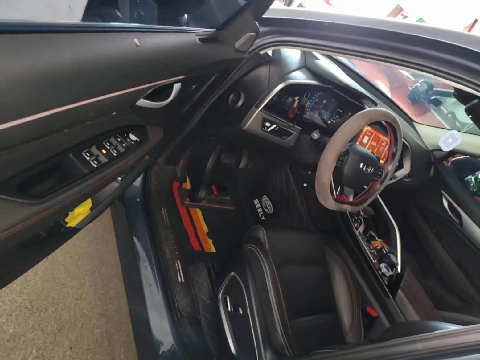 Geely Auto Monjaro S 2021 2.0TD DCT Two-Wheel Drive Lightning Edition — миниатюра 18