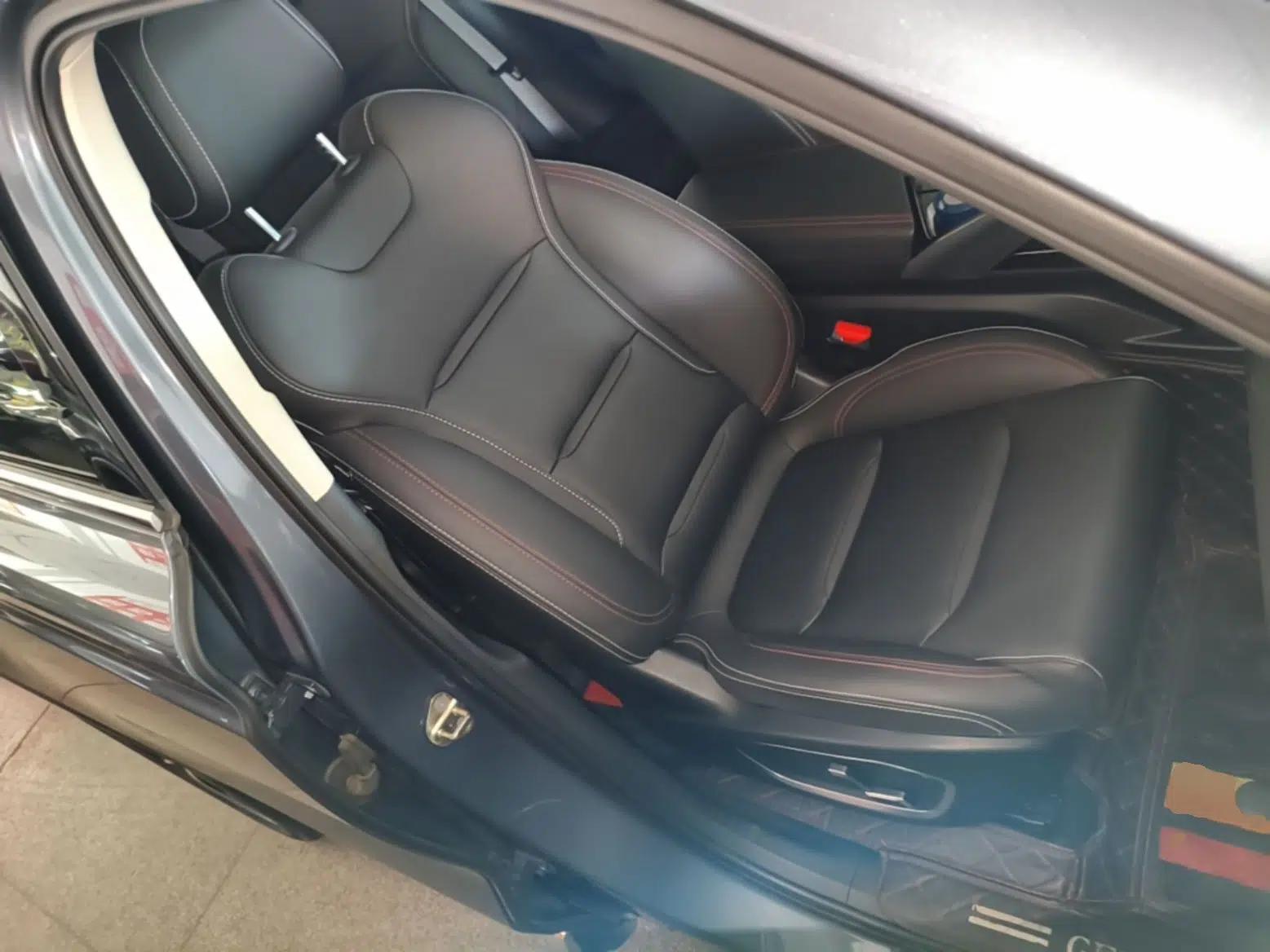 Geely Auto Monjaro S 2021 2.0TD DCT Two-Wheel Drive Lightning Edition — миниатюра 19