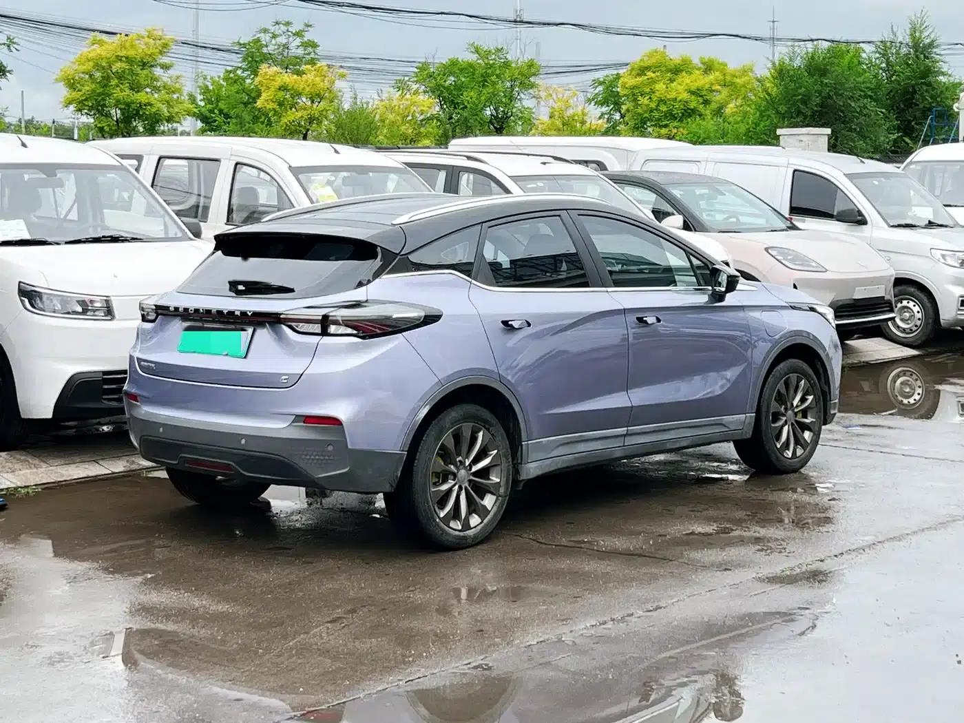 Geely Geometry C 2020 Selected Range Edition 550KM C++ — миниатюра 4