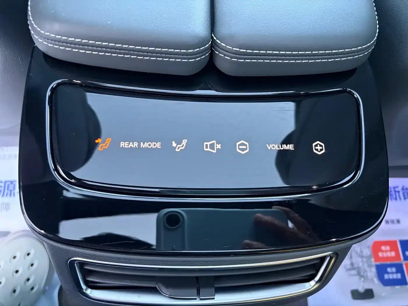 Jihu Alphard T 2021 600H — миниатюра 21