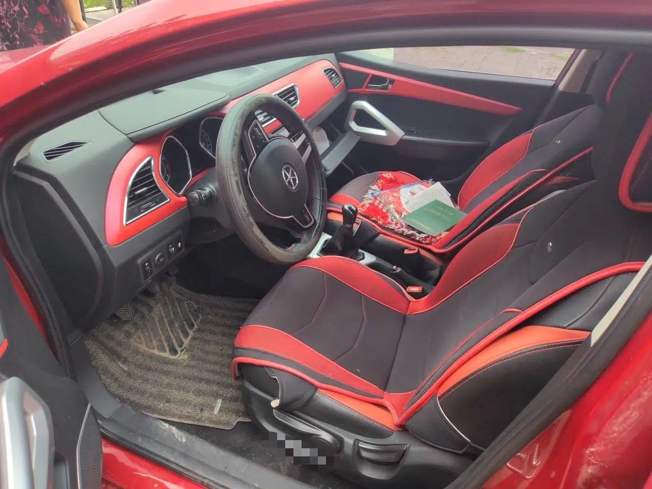 JAC Group Refine S2 2016 1.5L Manual Luxury Model Two-Tone Version — миниатюра 15