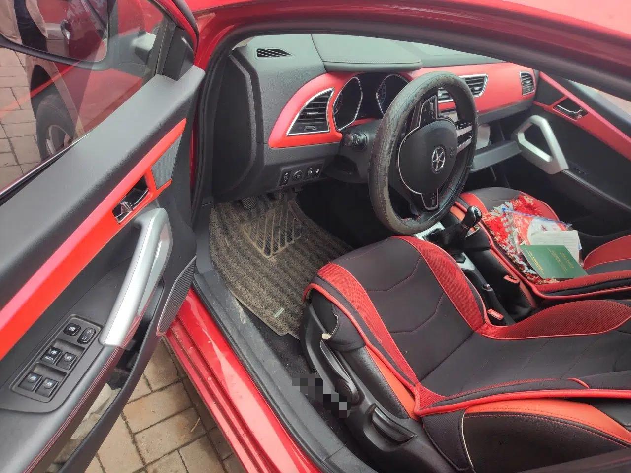 JAC Group Refine S2 2016 1.5L Manual Luxury Model Two-Tone Version — миниатюра 16