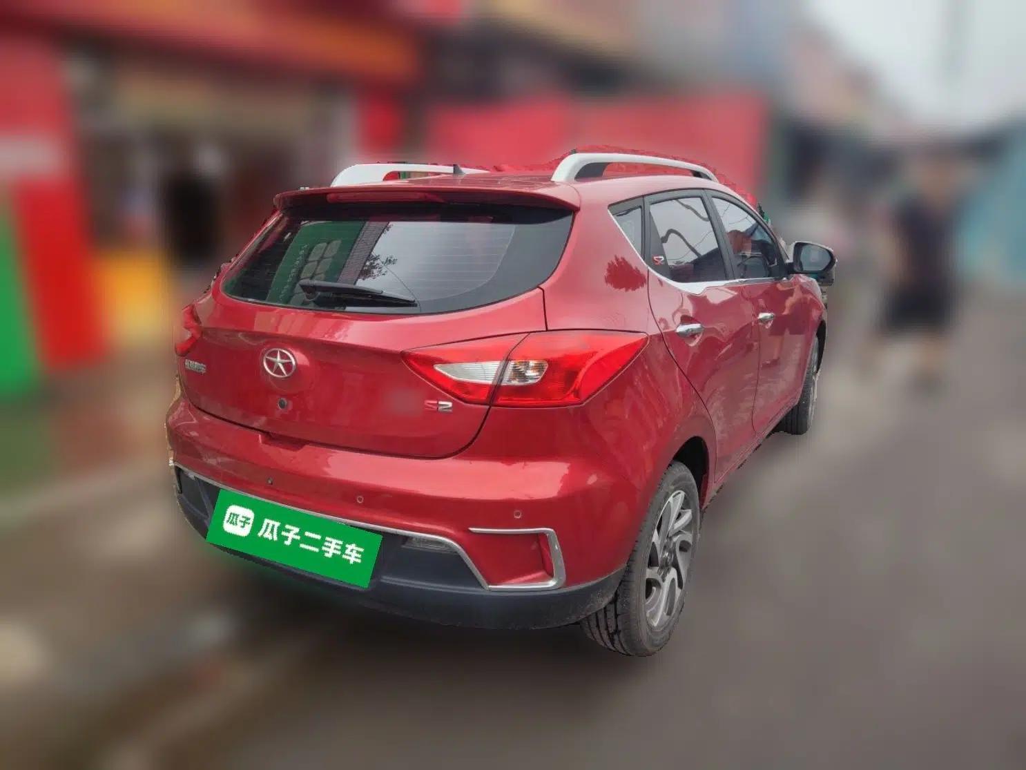 JAC Group Refine S2 2016 1.5L Manual Luxury Model Two-Tone Version — миниатюра 6