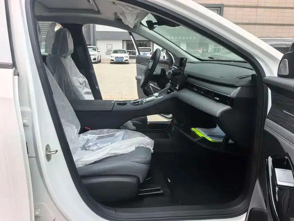 Galaxy L6 2025 EM-i 140km Explorer+ Edition — миниатюра 4