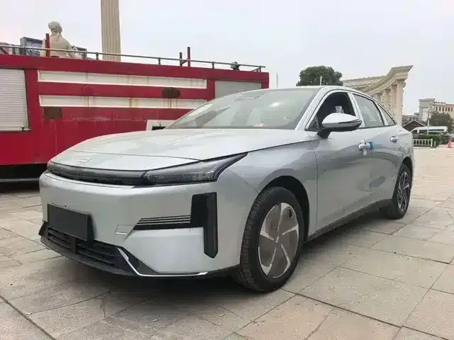 Galaxy L6 2025 EM-i 140km Explorer+ Edition