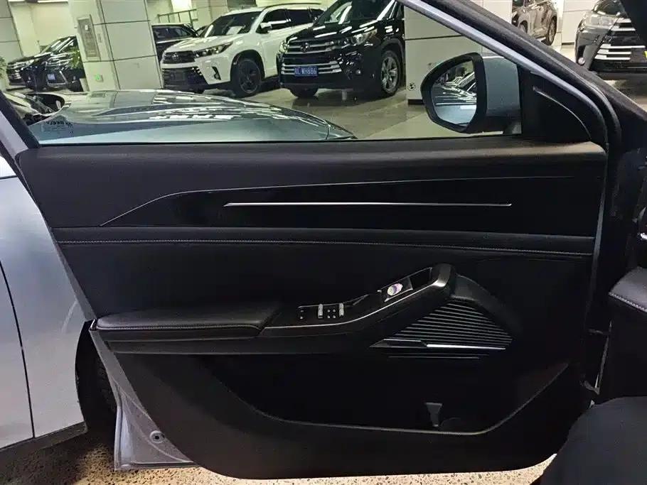 Galaxy L6 2024 125km PLUS Dragon Edition — миниатюра 7
