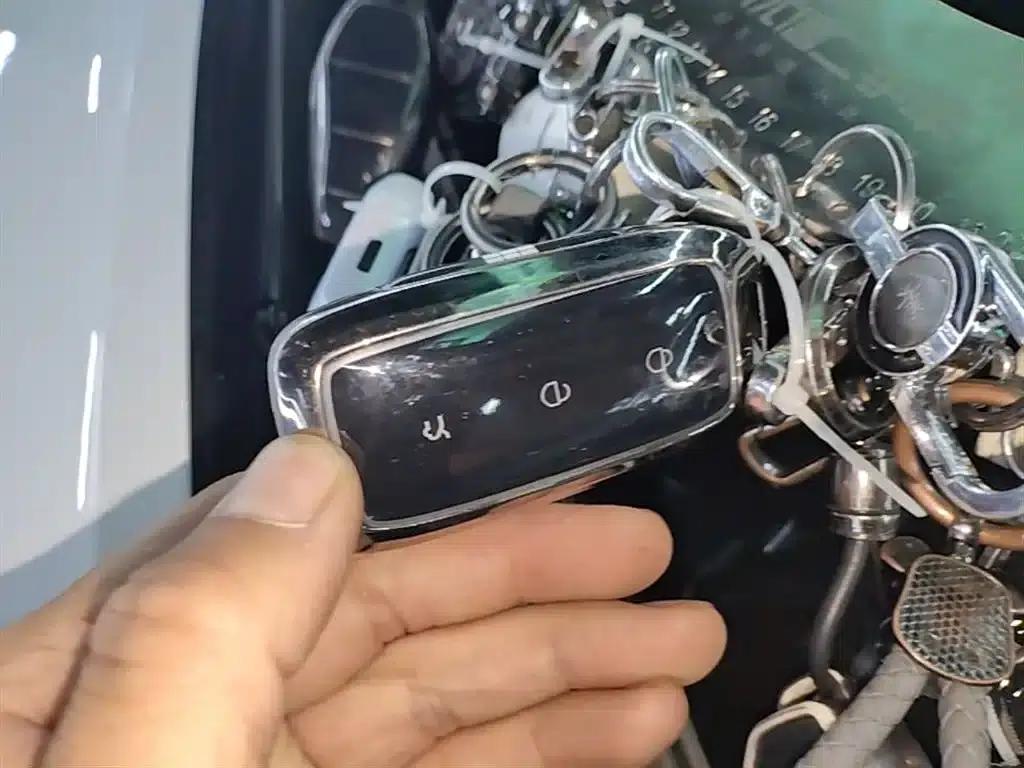 Galaxy L6 2025 EM-i 140km Explorer+ Edition — миниатюра 9