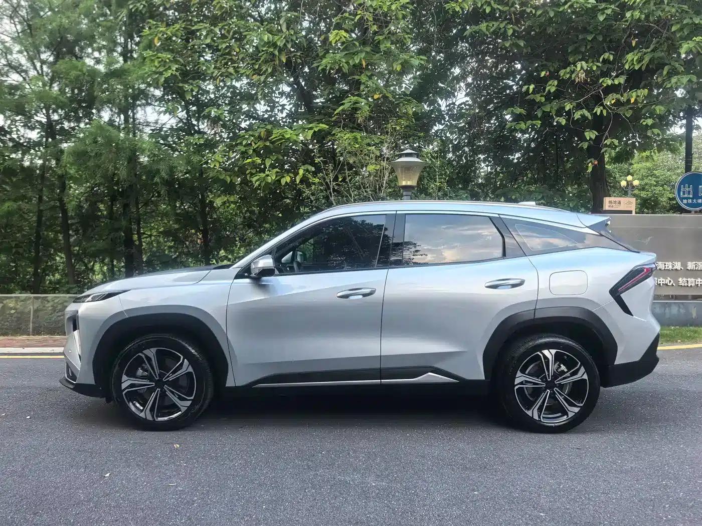 Galaxy L7 2025 EM-i 115km Explorer Edition — миниатюра 2