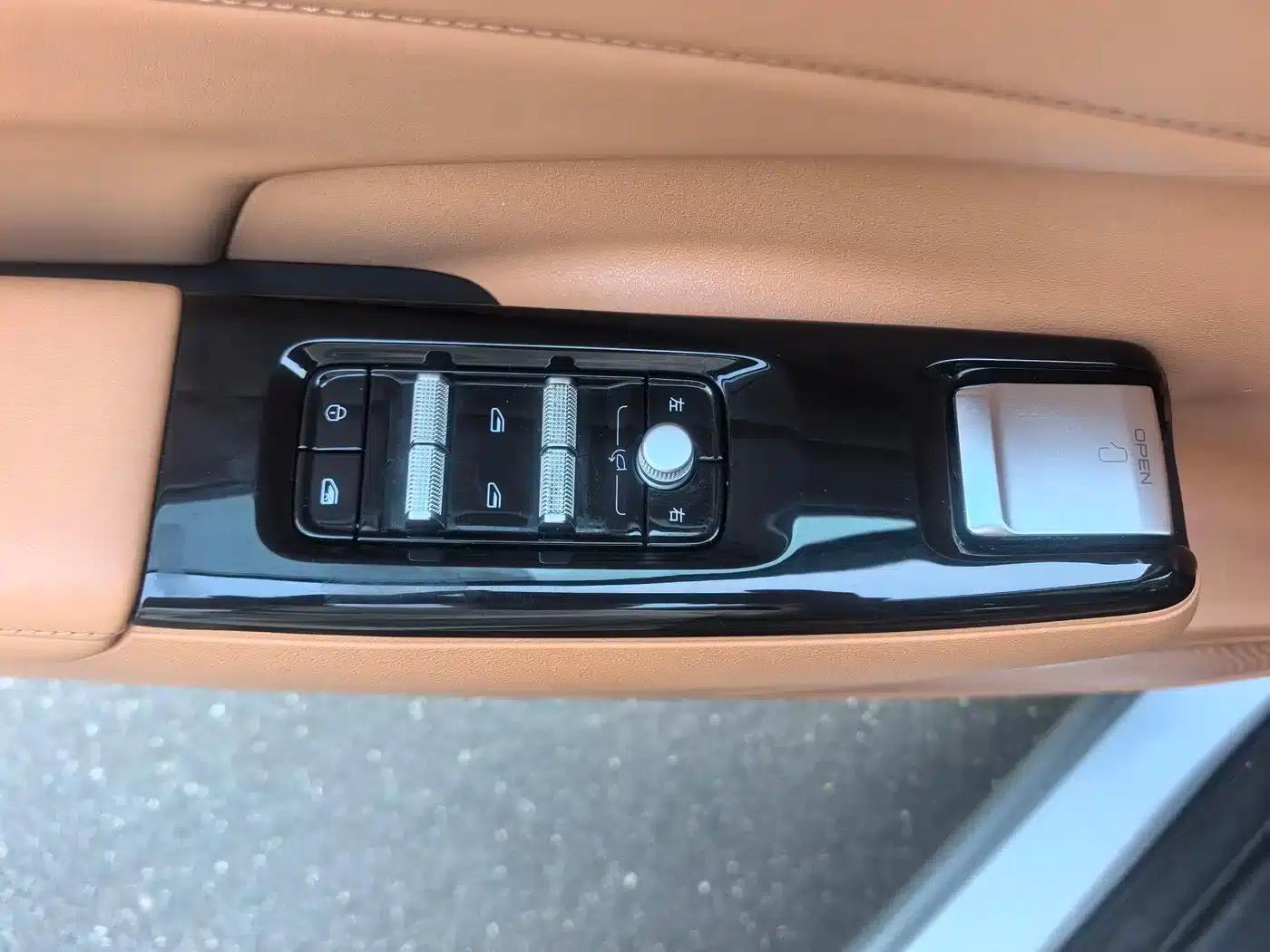 Galaxy L7 2025 EM-i 115km Explorer Edition — миниатюра 18