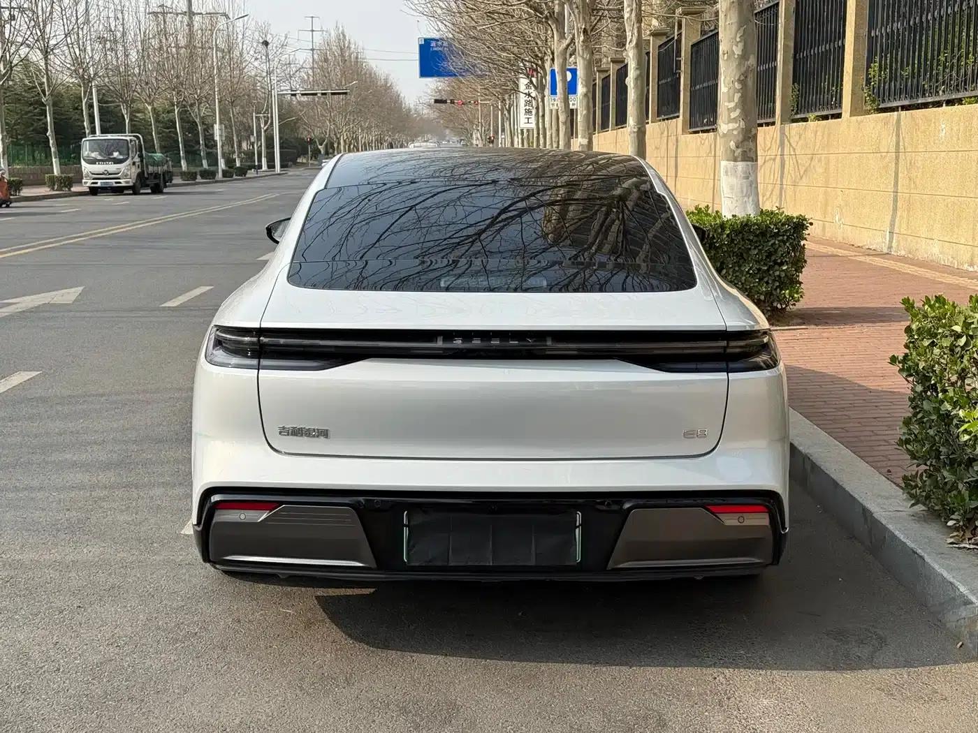 Galaxy E8 2025 Model 700km Long-Range Intelligent Driving Edition — миниатюра 4