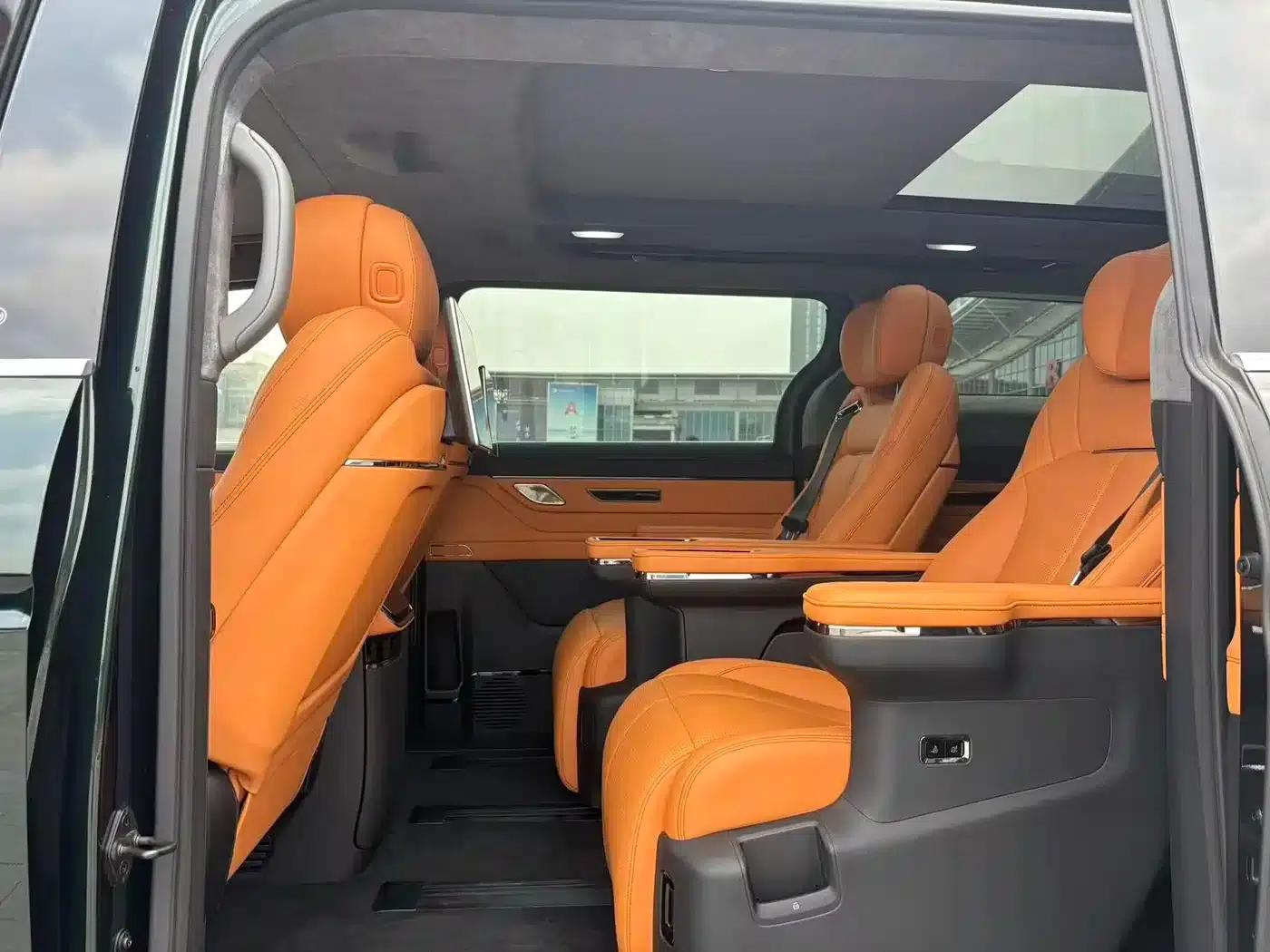 Wing Zhen L380 2025 Model 825km Extraordinary Edition — миниатюра 9