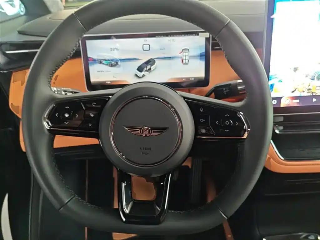 Yizhen L380 2025 Model 805km Flagship Edition 4WD — миниатюра 11