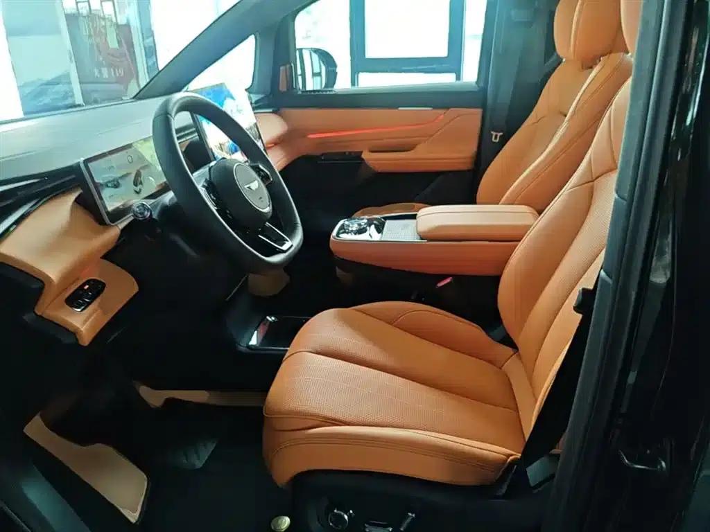 Yizhen L380 2025 Model 805km Flagship Edition 4WD — миниатюра 15